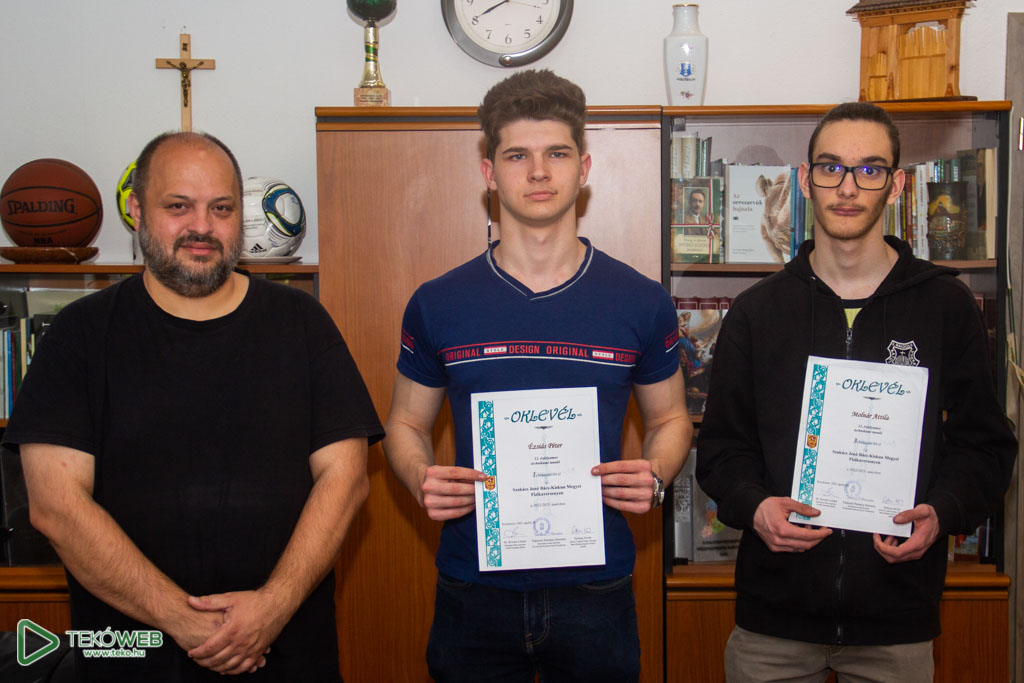 szakacsjeno23 9