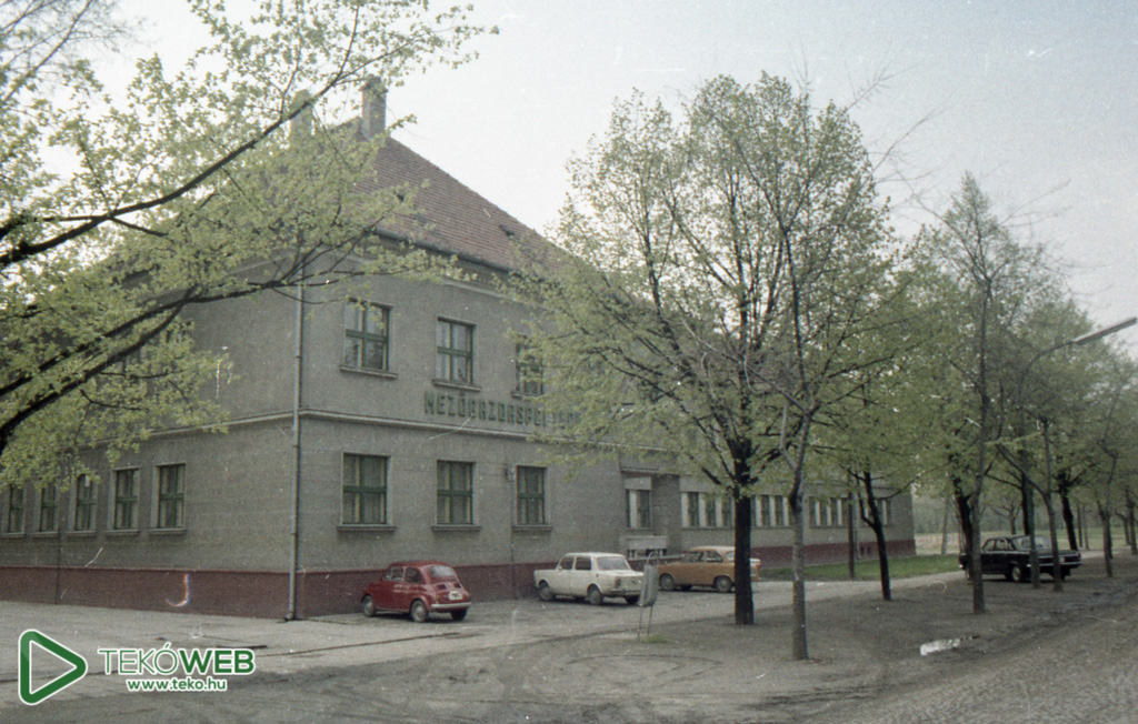Iskolatotenet 38